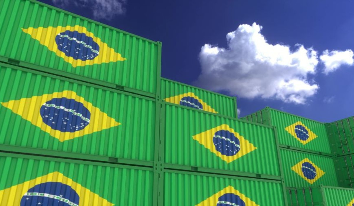 No Brasil, exportações de móveis e colchões cresceram no início do segundo semestre