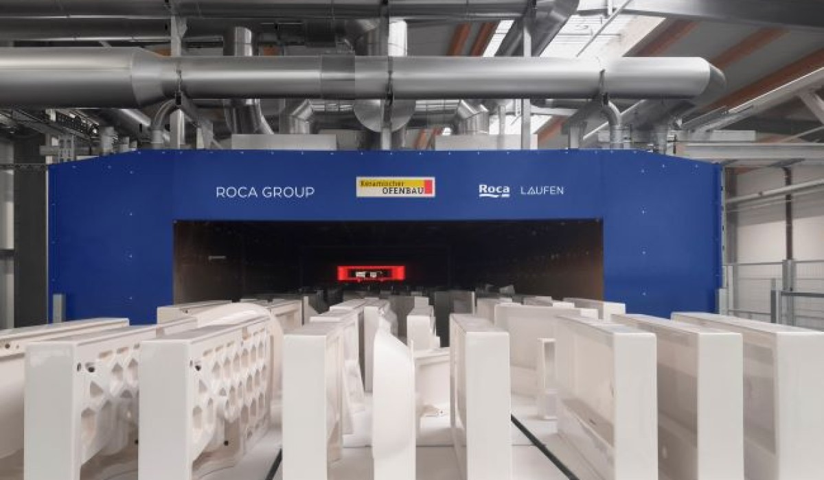 Grupo Roca coloca em operação o primeiro forno túnel elétrico do mundo para produção de louça sanitária