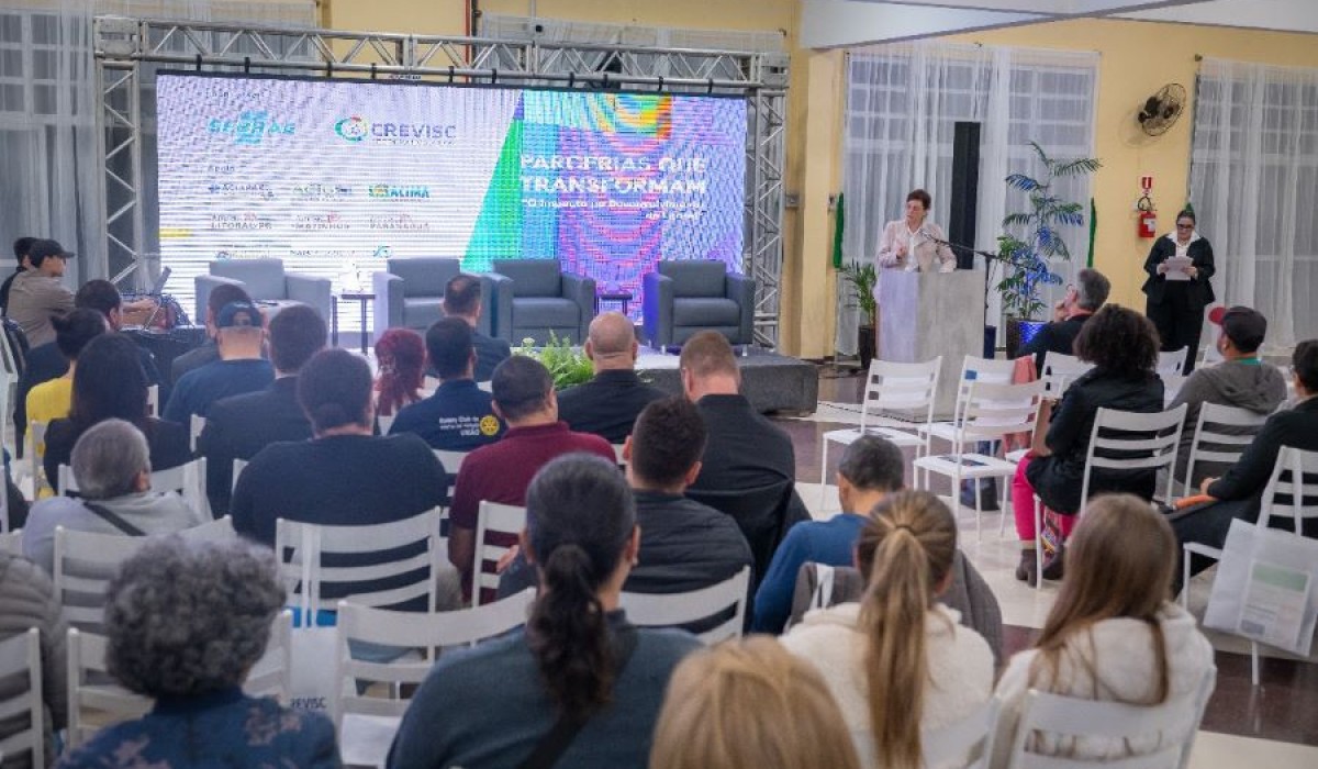 Evento promove o cooperativismo para incentivar empreendedores do litoral