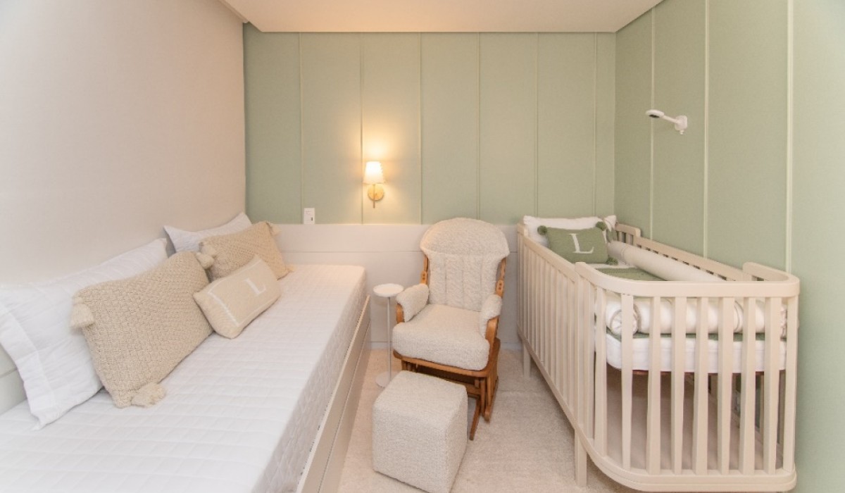 Quarto infantil com 5m² inspira elegância e requinte pós reforma total