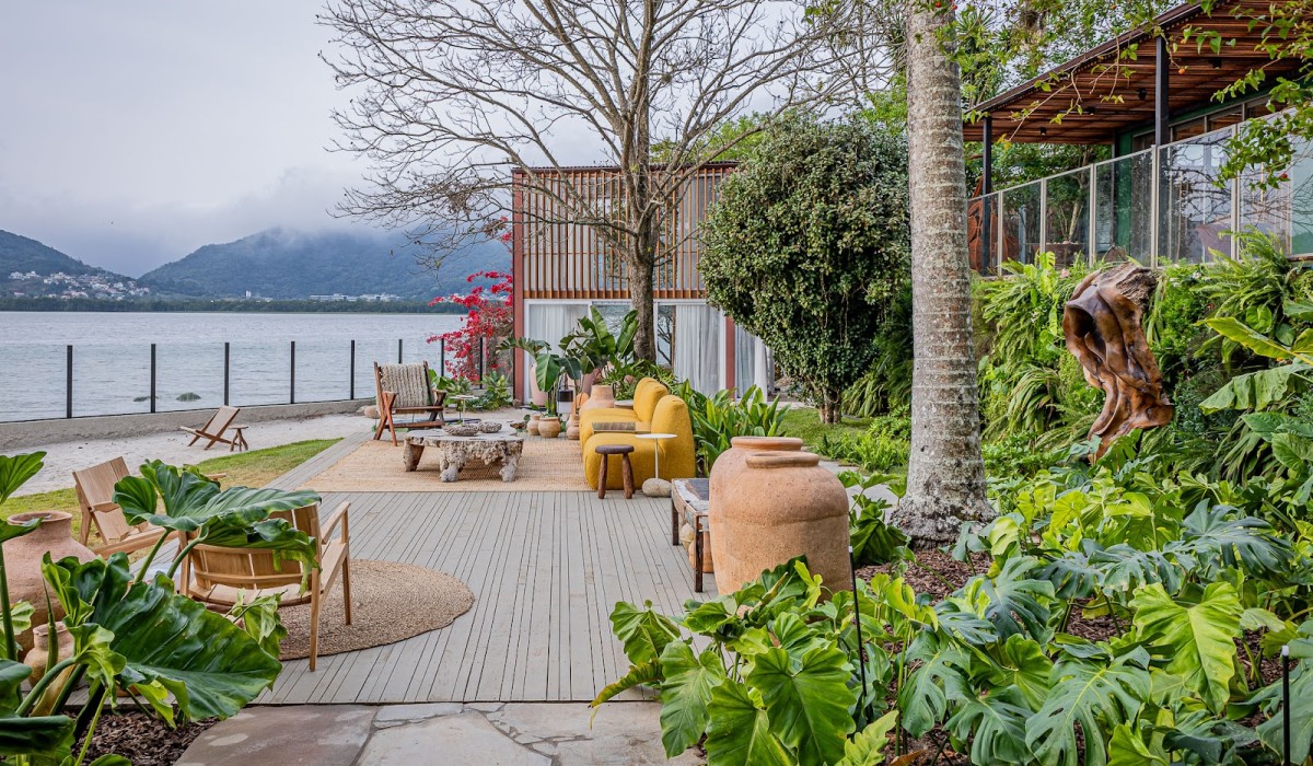 Harmonia e conexão entre arquitetura e o mar na Casacor / SC Floripa