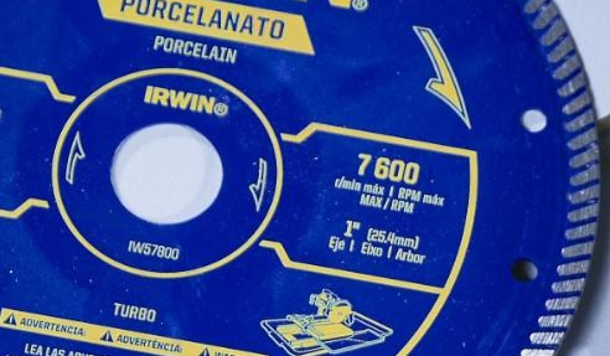 Alta performance em cortes: conheça os Discos Turbo para Porcelanato da IRWIN