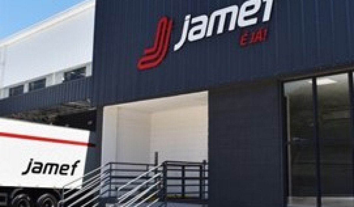 Parceria entre Flexform e Jamef reduz prazos de entrega em 60% e fortalece presença nacional