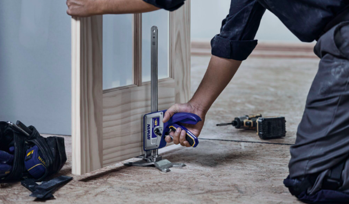IRWIN® lança Levantador QUICK-LIFT™ para instalações pesadas