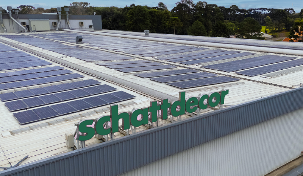 Schattdecor inicia geração de energia solar no Brasil