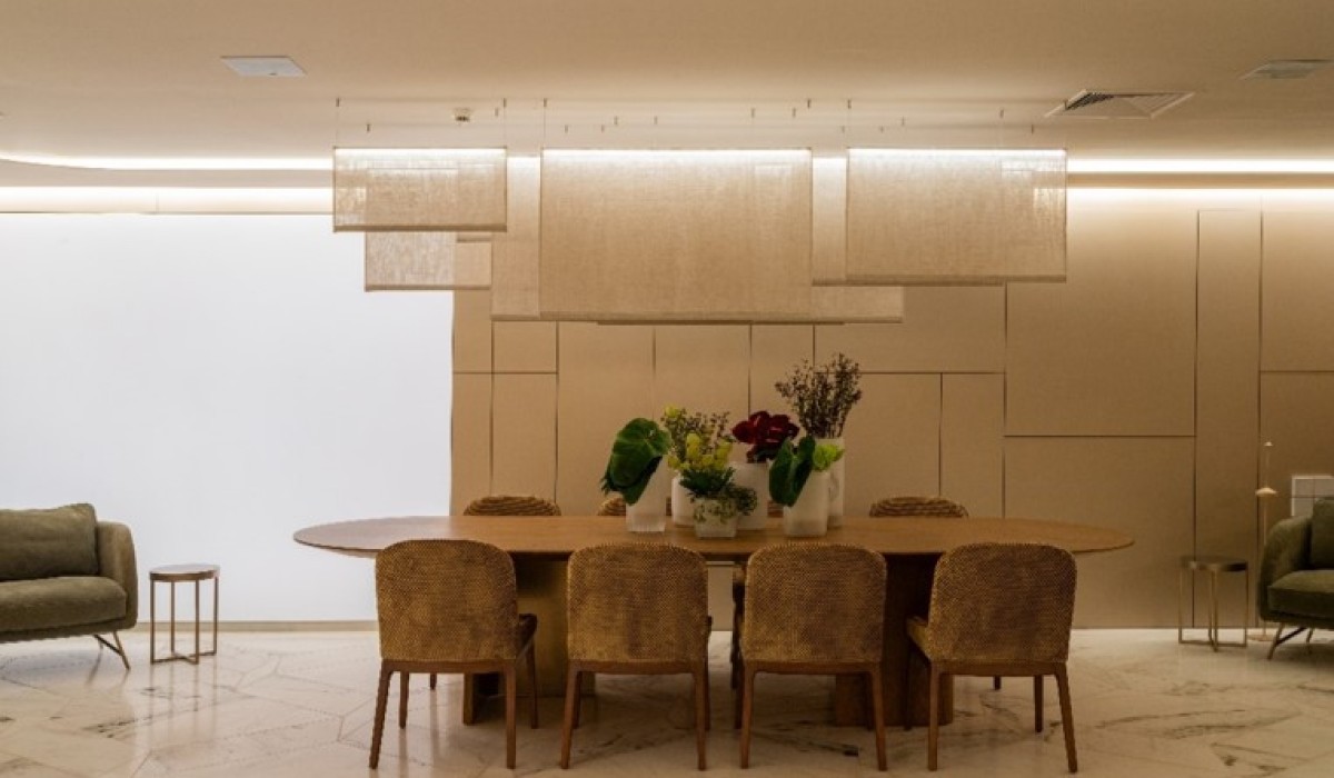 Telas Tensionadas: tendência que renovou a iluminação dos ambientes
