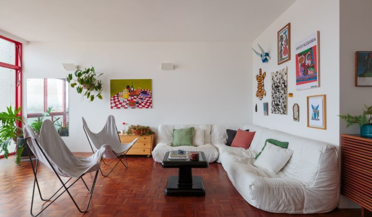 Apartamento ganha movimento com reforma que transforma viver e receber