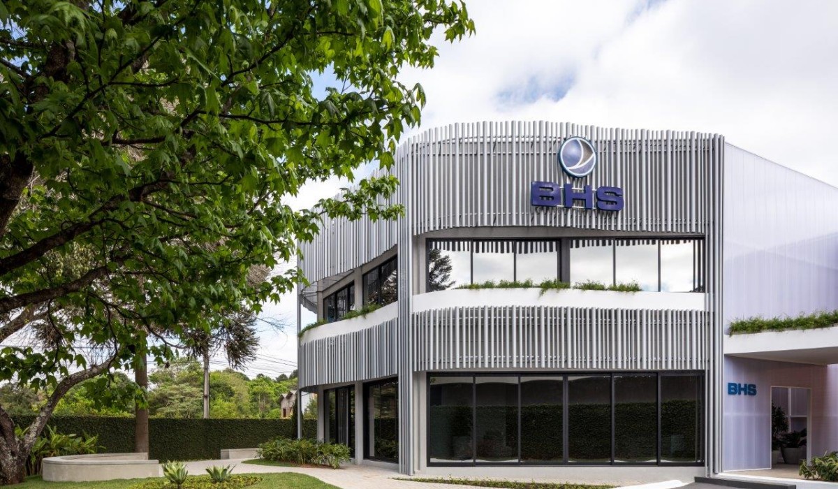 Sede da BHS South América em Curitiba ganha arquitetura orgânica, sustentabilidade e tecnologia