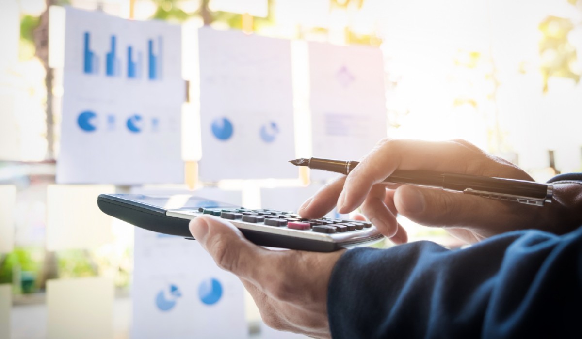 Faturamento real das PMEs cresce 2,5% em setembro, impulsionado pela indústria e retomada do comércio