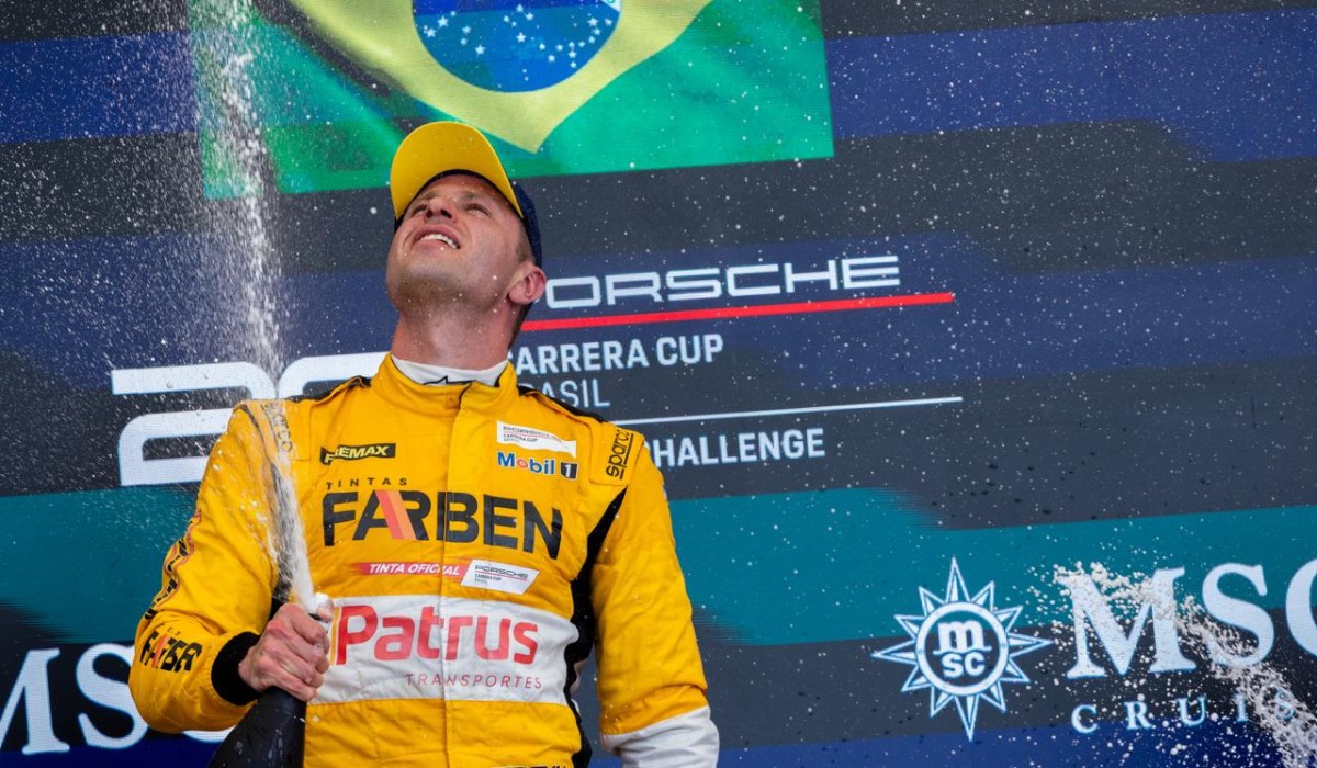Piloto da Equipe Farben, Marçal Muller vence a última corrida da temporada sprint em Interlagos