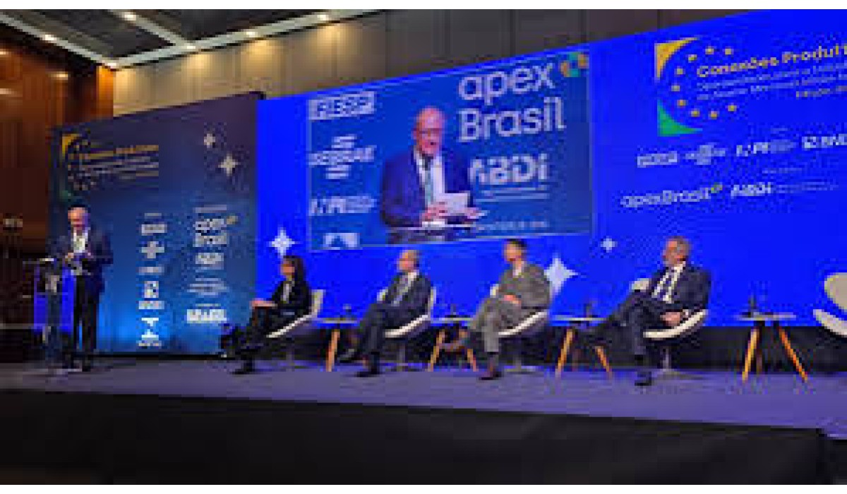 ABIMÓVEL participa do evento ‘Conexões Produtivas - Oportunidades para a Indústria no Acordo Mercosul-União Europeia’, em São Paulo