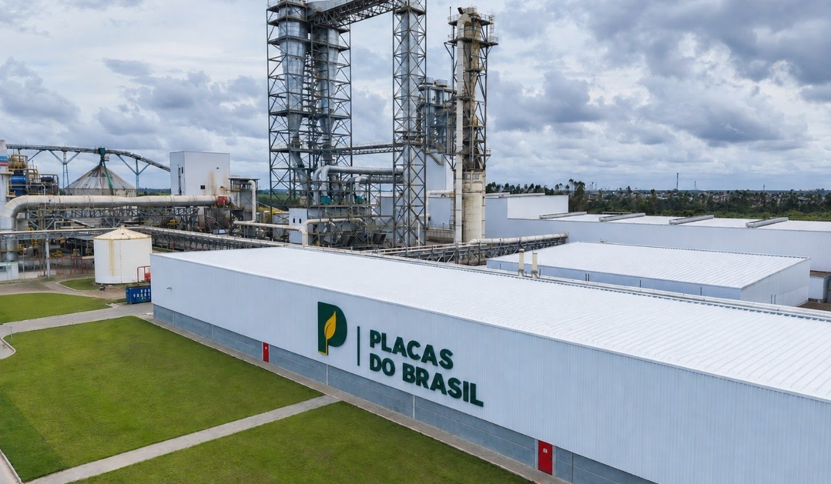 Placas do Brasil é reconhecida como Maior Empresa do Setor de Móveis do Espírito Santo
